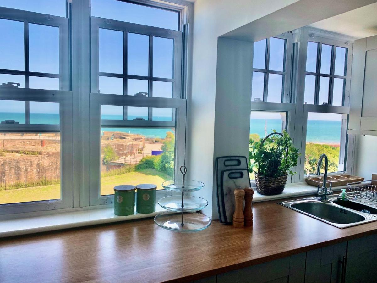 Apartmán Skyview Eastbourne 24 Exteriér fotografie
